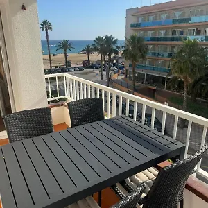 Lujoso Piso Enfrente De Playa De Fenals, 2 Terrazas Lloret de Mar